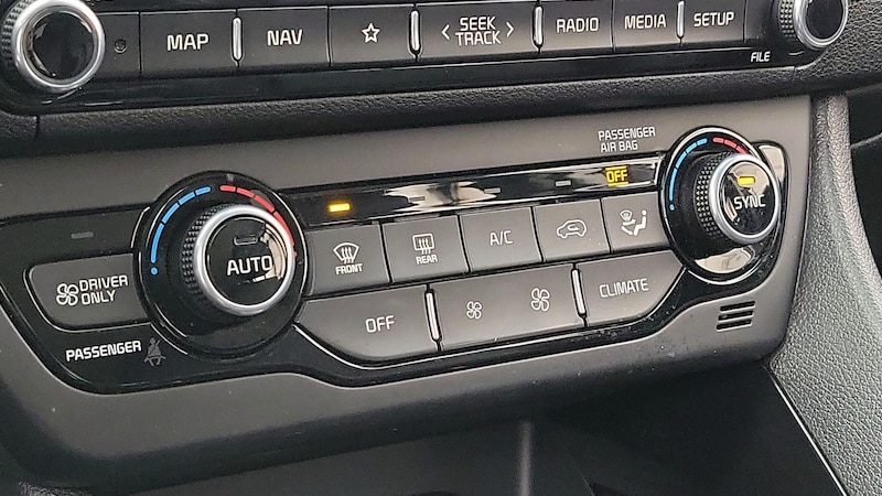 2021 Kia Niro EX Premium 17