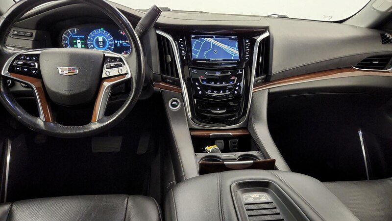 2018 Cadillac Escalade Luxury 9