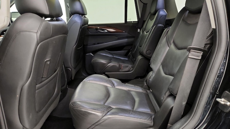 2018 Cadillac Escalade Luxury 21
