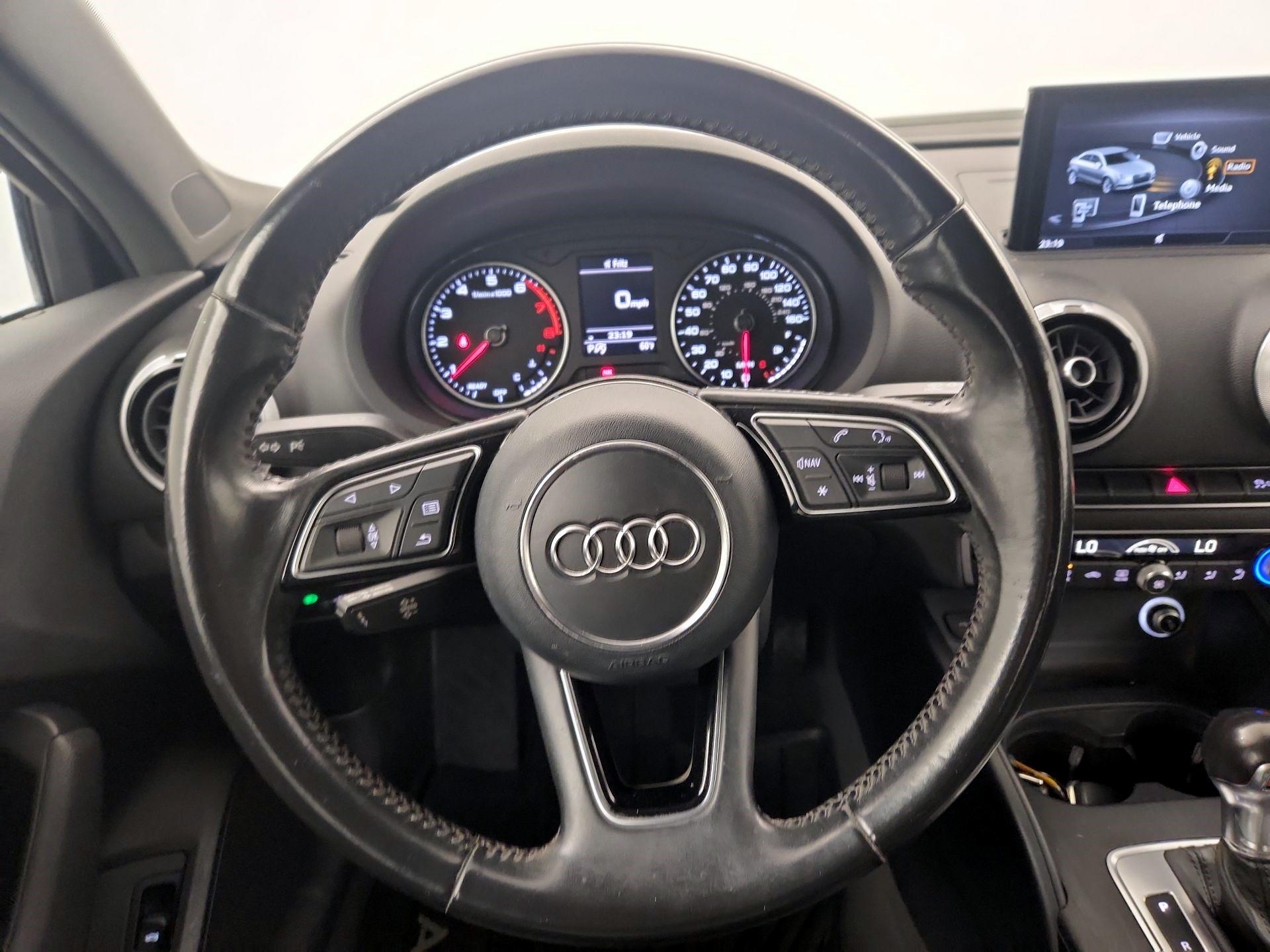 Thumbnail: 2017 Audi A3 - 10