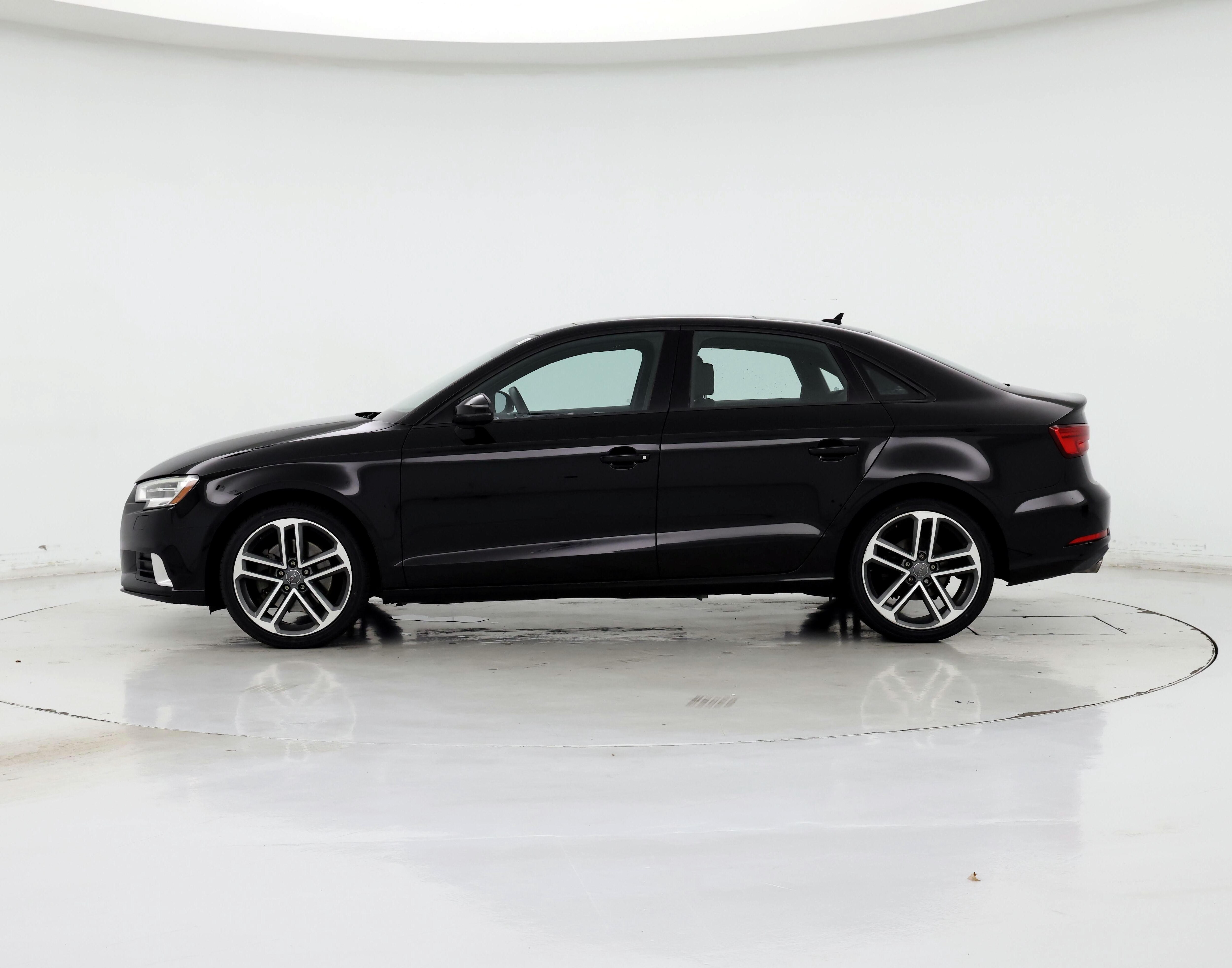 Thumbnail: 2017 Audi A3 - 3