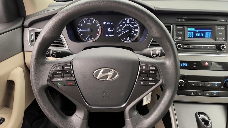 2015 Hyundai Sonata SE 10