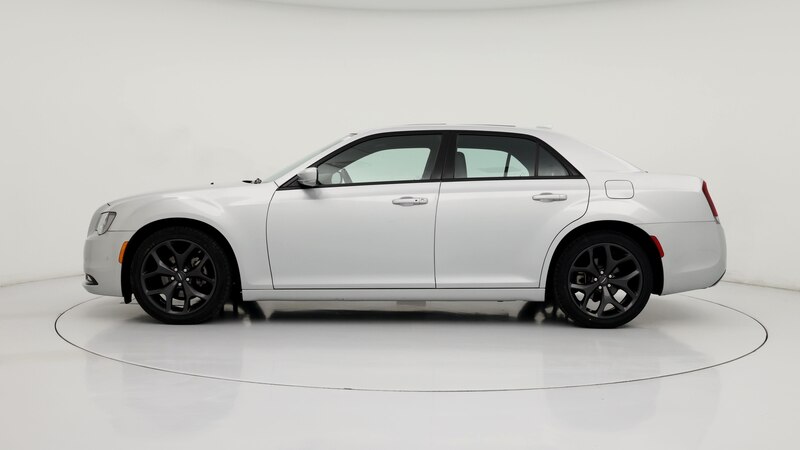 2023 Chrysler 300 S 3