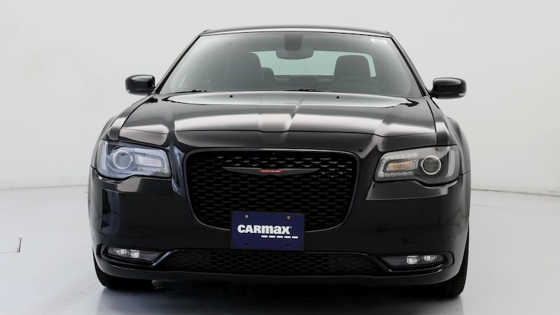 2023 Chrysler 300 S 5