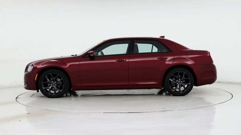 2023 Chrysler 300 S 3