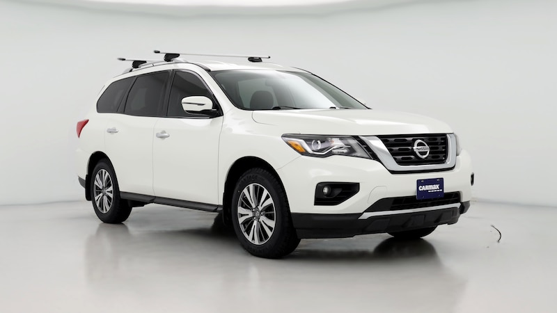 2017 Nissan Pathfinder SV Hero Image