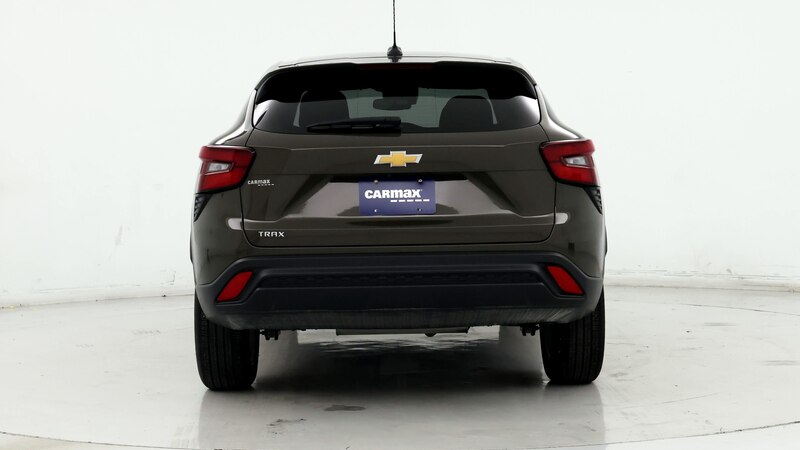 2024 Chevrolet Trax LS 6