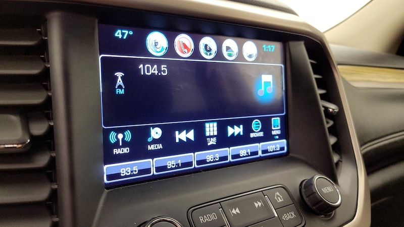 2019 GMC Acadia Denali 16