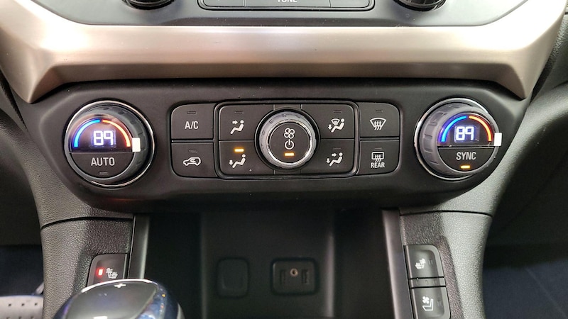2019 GMC Acadia Denali 17