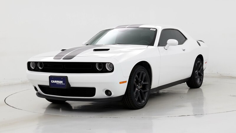 2022 Dodge Challenger SXT 4