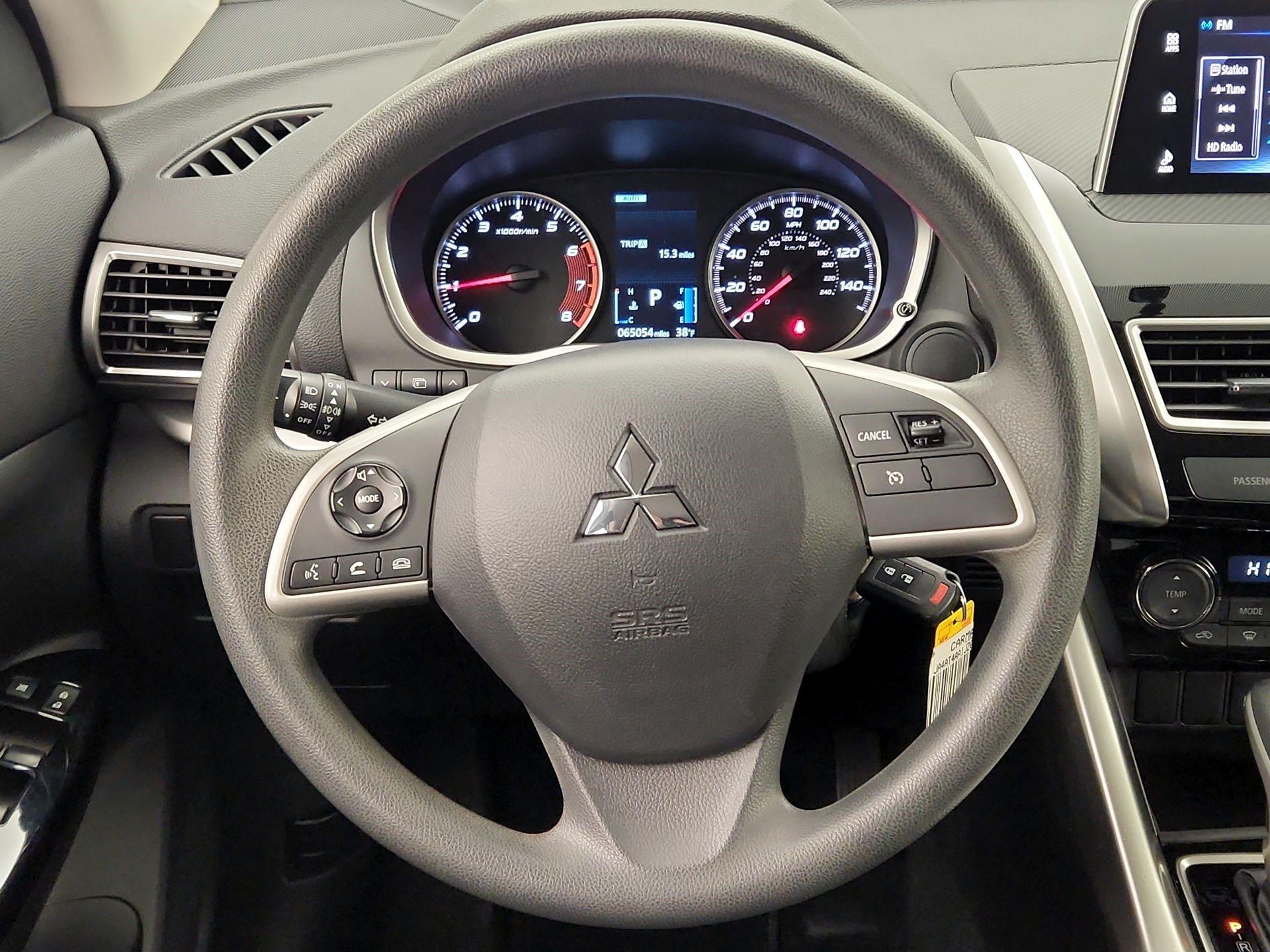 Thumbnail: 2018 Mitsubishi Eclipse Cross - 10