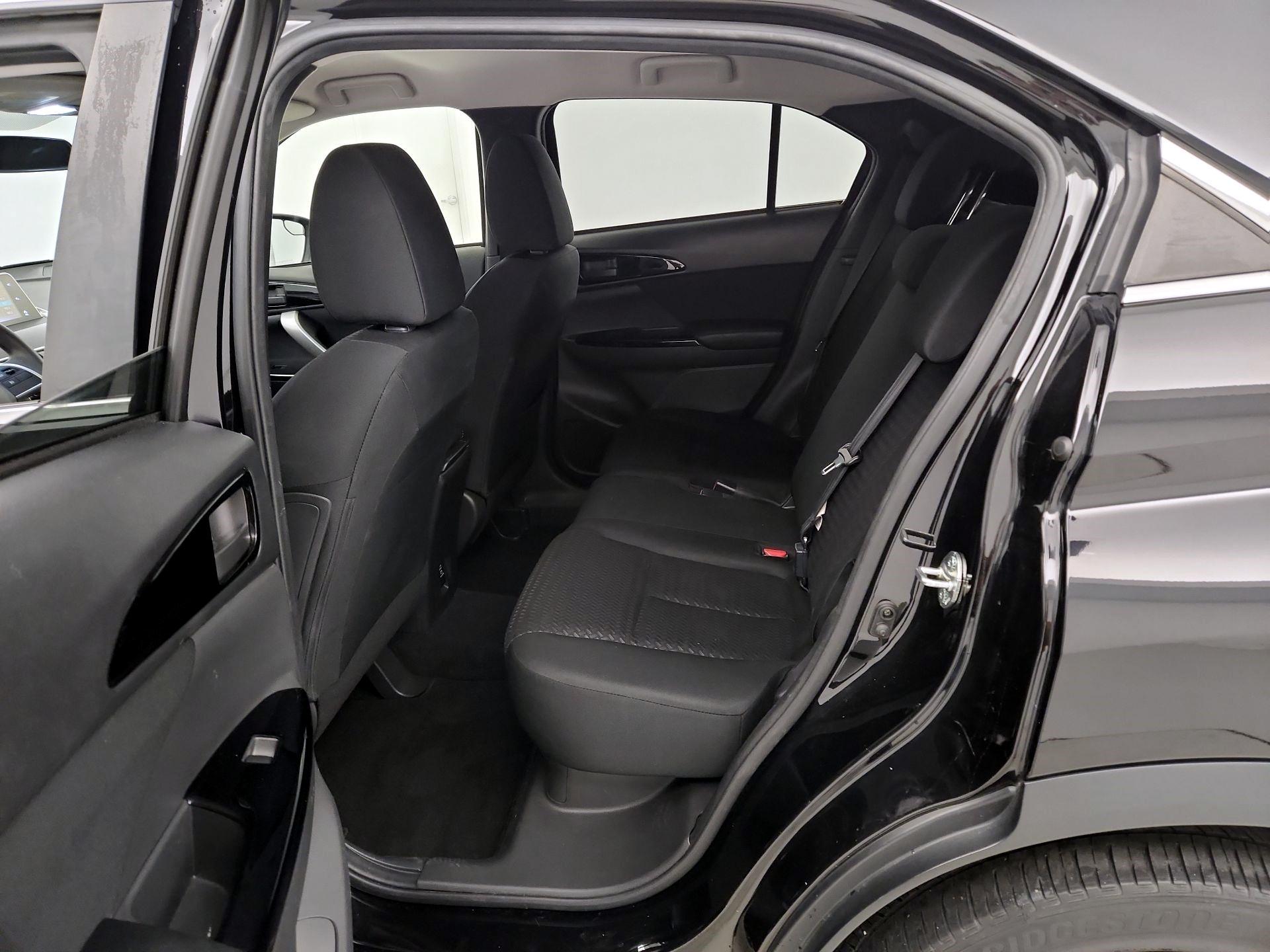 Thumbnail: 2018 Mitsubishi Eclipse Cross - 19