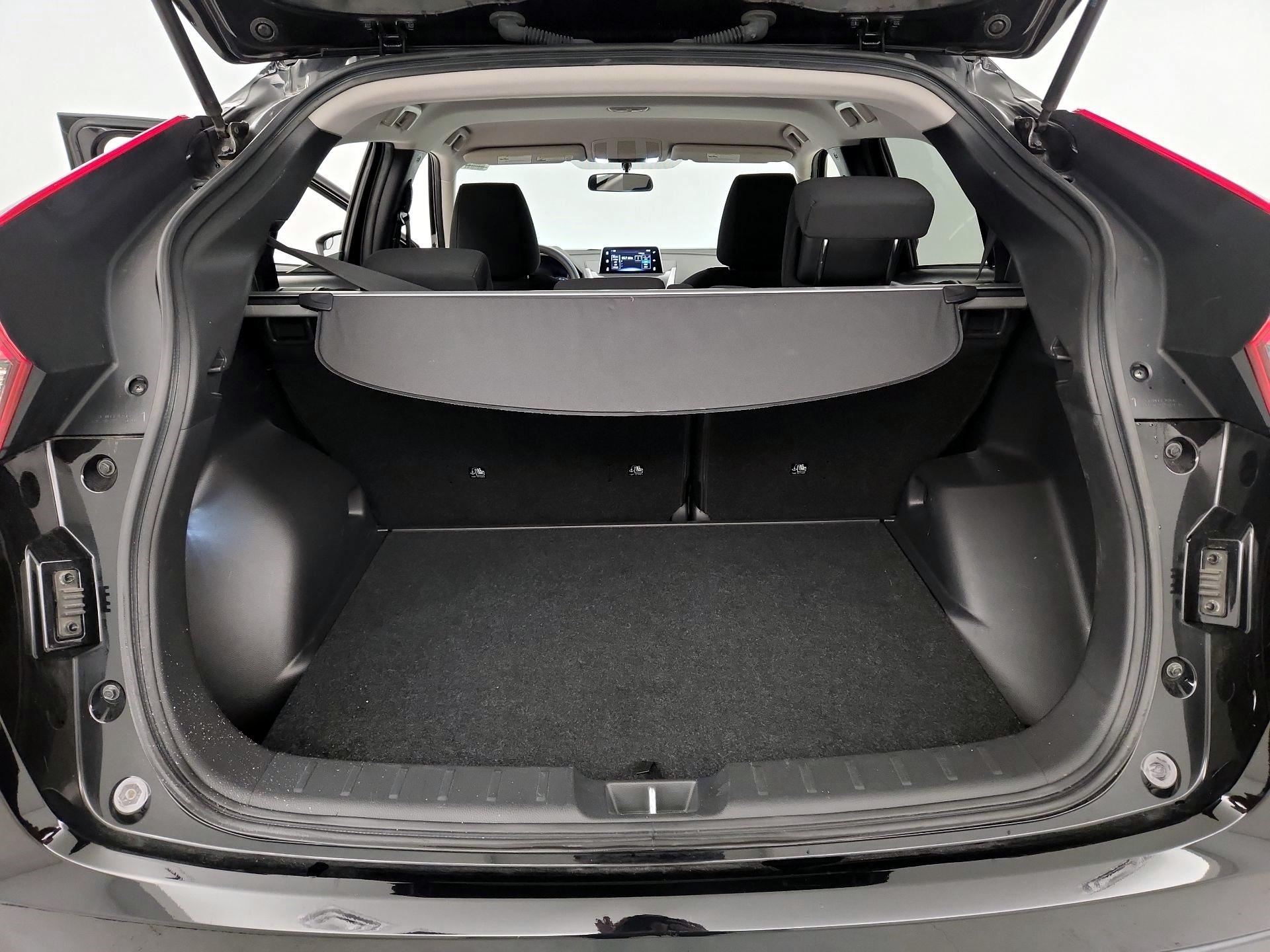 Thumbnail: 2018 Mitsubishi Eclipse Cross - 20