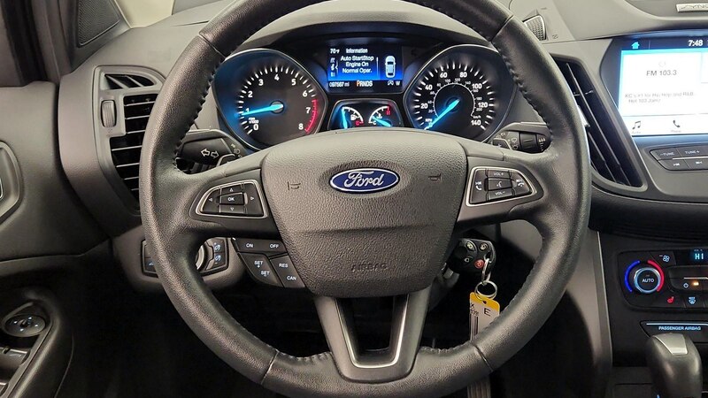 2017 Ford Escape SE 10