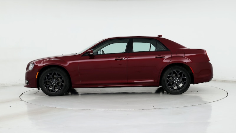 2021 Chrysler 300 Touring 3