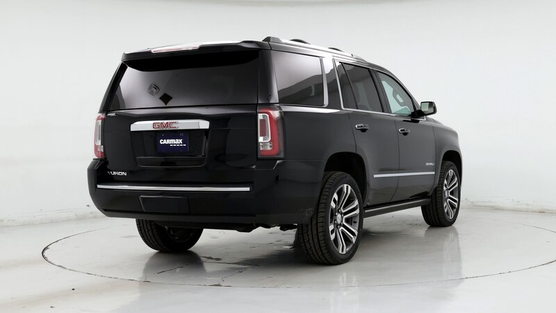 2020 GMC Yukon Denali 8