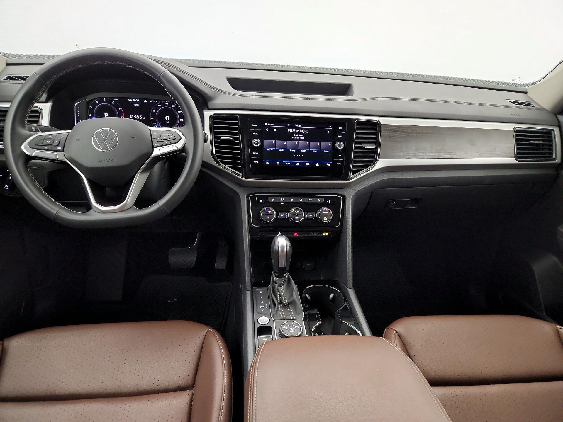 Thumbnail: 2022 Volkswagen Atlas - 9