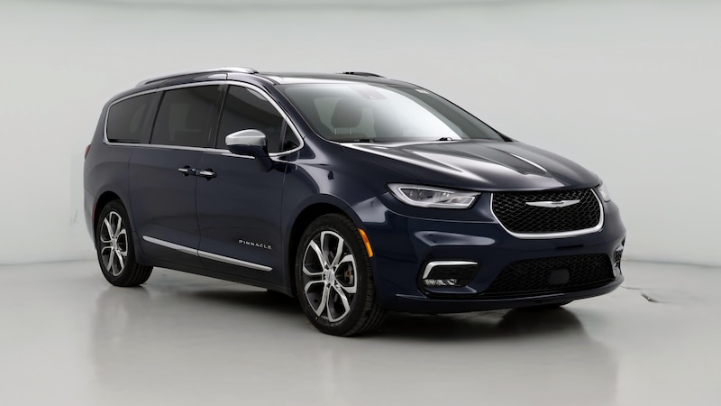 2022 Chrysler Pacifica Pinnacle Hero Image