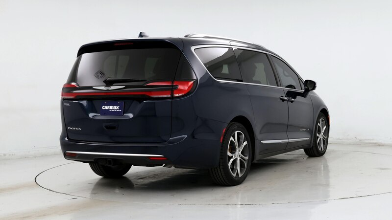 2022 Chrysler Pacifica Pinnacle 8