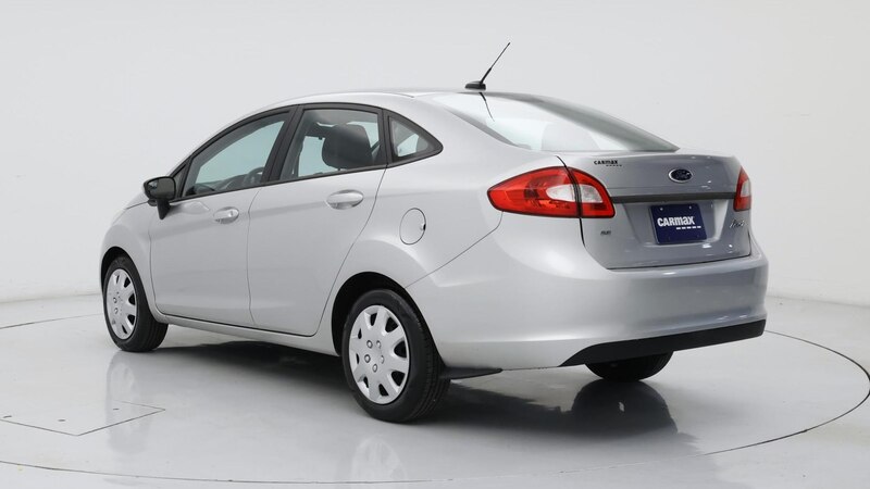 2013 Ford Fiesta SE 2