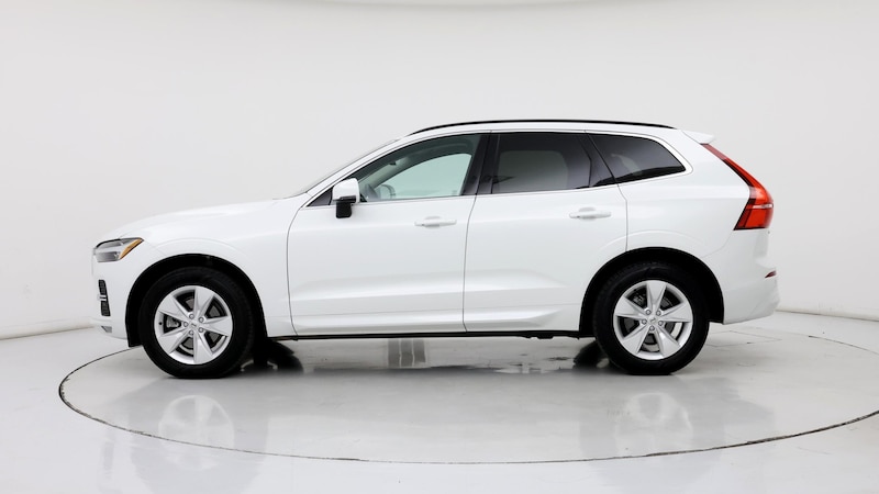2022 Volvo XC60 B5 Momentum 3