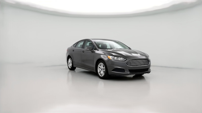 2016 Ford Fusion SE Hero Image