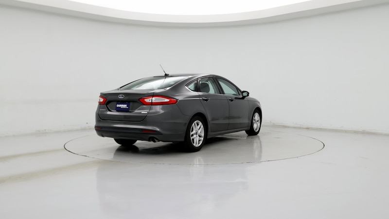 2016 Ford Fusion SE 8