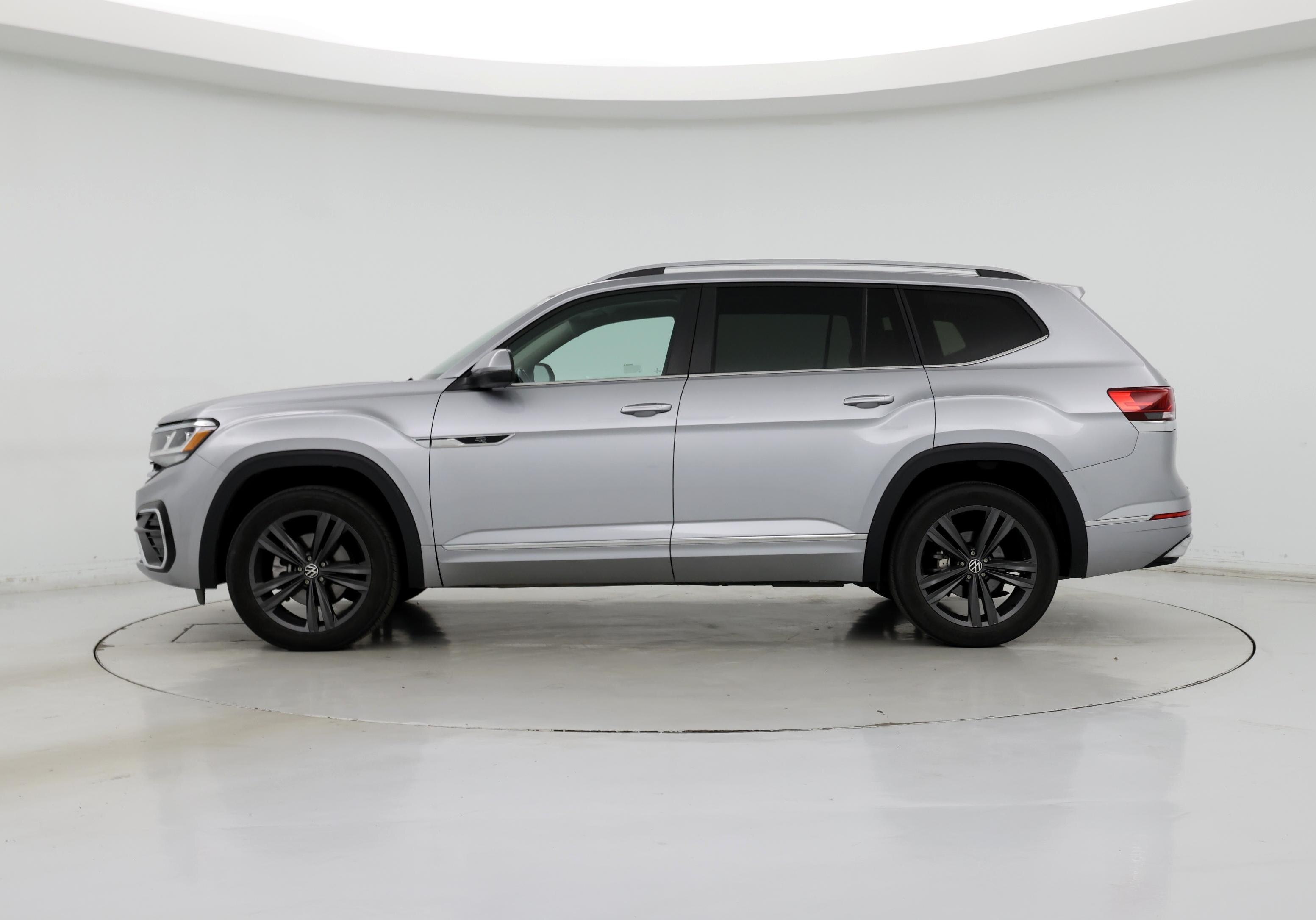 Thumbnail: 2022 Volkswagen Atlas - 3