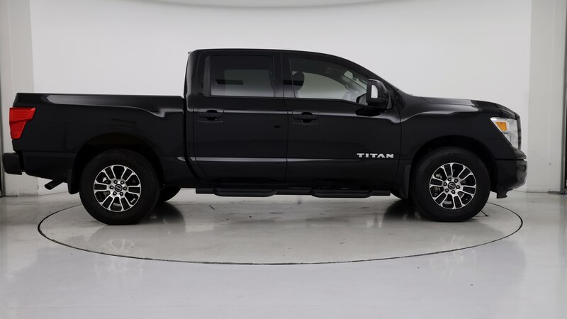 2023 Nissan Titan SV 7