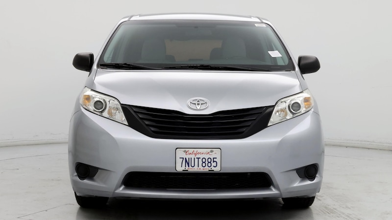 2015 Toyota Sienna L 5