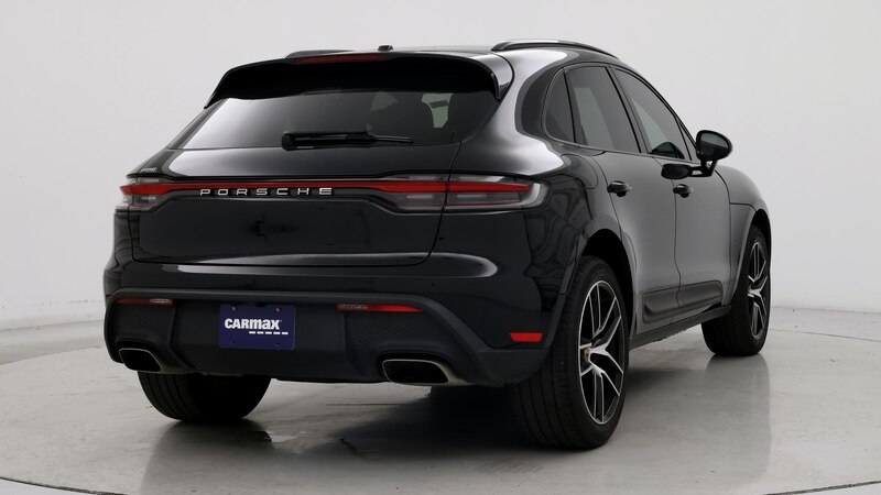 2022 Porsche Macan  8