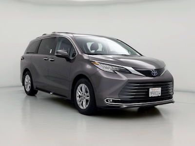 2023 Toyota Sienna Limited -
                San Diego, CA