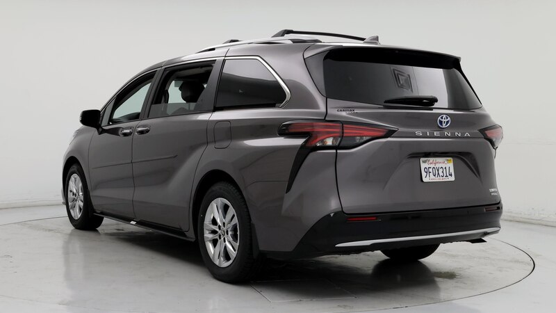 2023 Toyota Sienna Limited 2