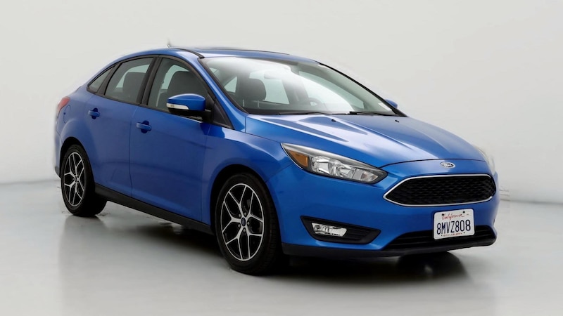 2017 Ford Focus SEL Hero Image