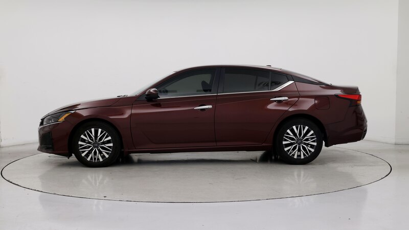 2023 Nissan Altima SV 3