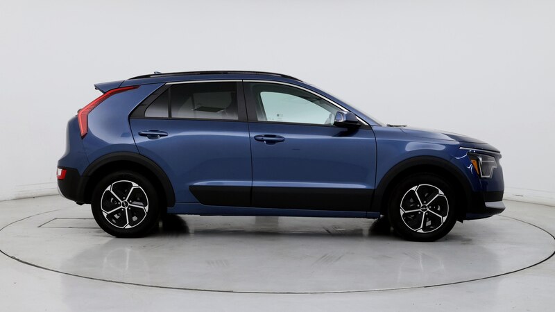 2023 Kia Niro EX 7