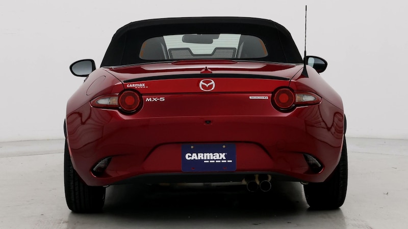 2020 Mazda MX-5 Miata Club 6