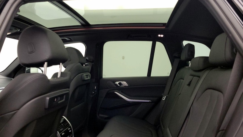 2021 BMW X5 xDrive40i 24