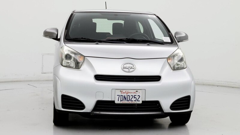 2013 Scion iQ  5