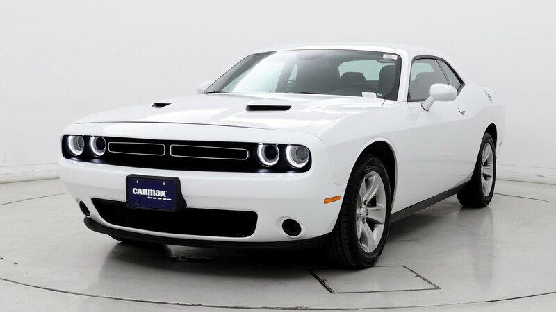 2022 Dodge Challenger SXT 4