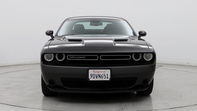 2022 Dodge Challenger SXT 5