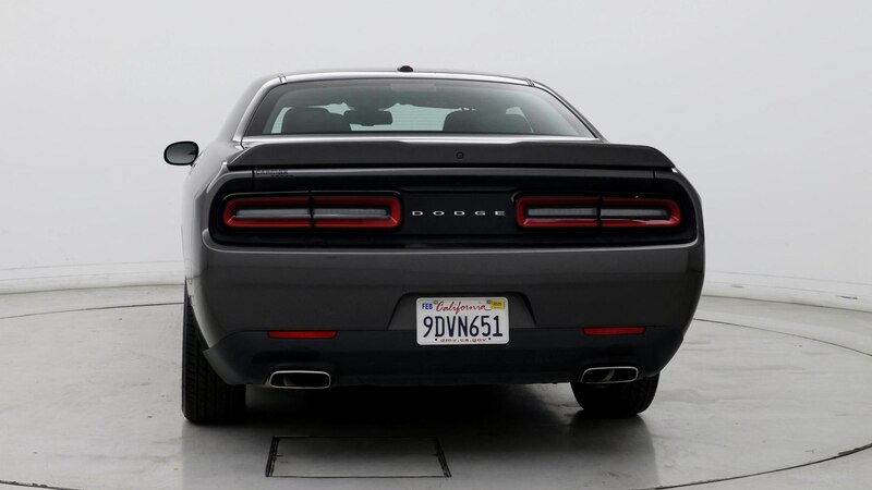 2022 Dodge Challenger SXT 6