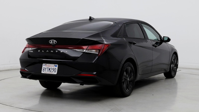 2022 Hyundai Elantra SEL 8