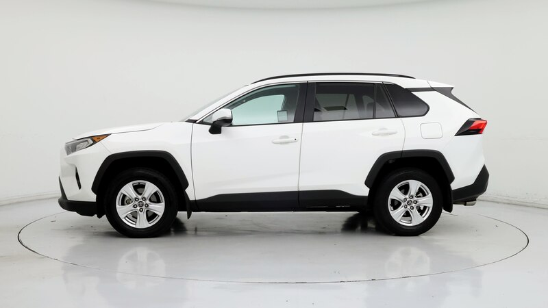 2021 Toyota RAV4 XLE 3