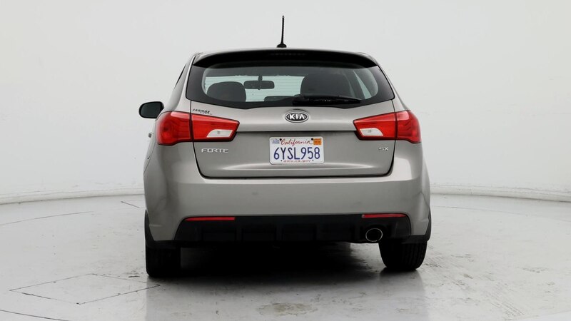 2013 Kia Forte SX 6