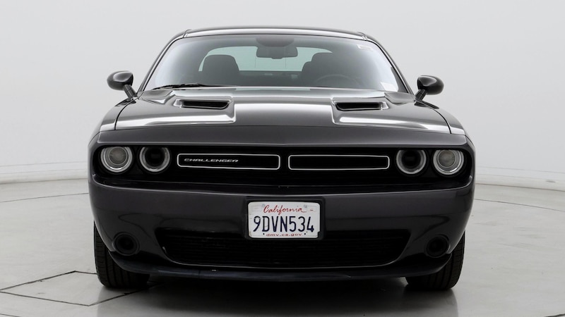 2022 Dodge Challenger SXT 5