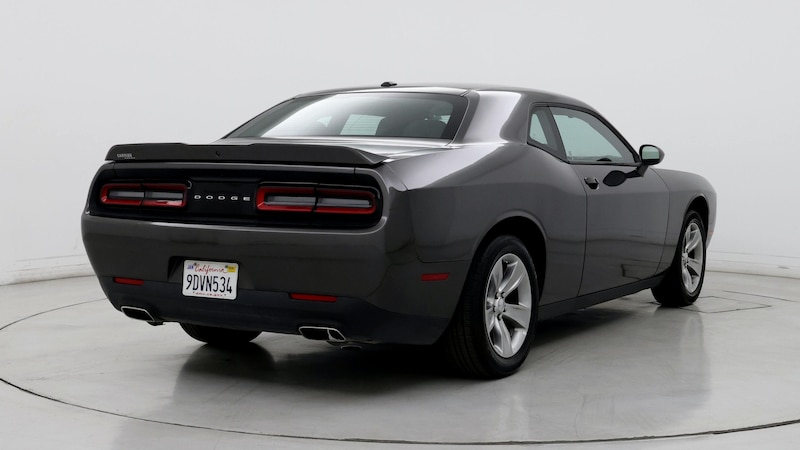 2022 Dodge Challenger SXT 8