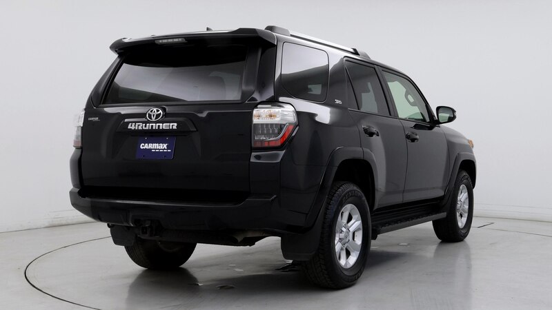 2023 Toyota 4Runner SR5 8