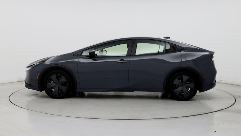 2023 Toyota Prius LE 3