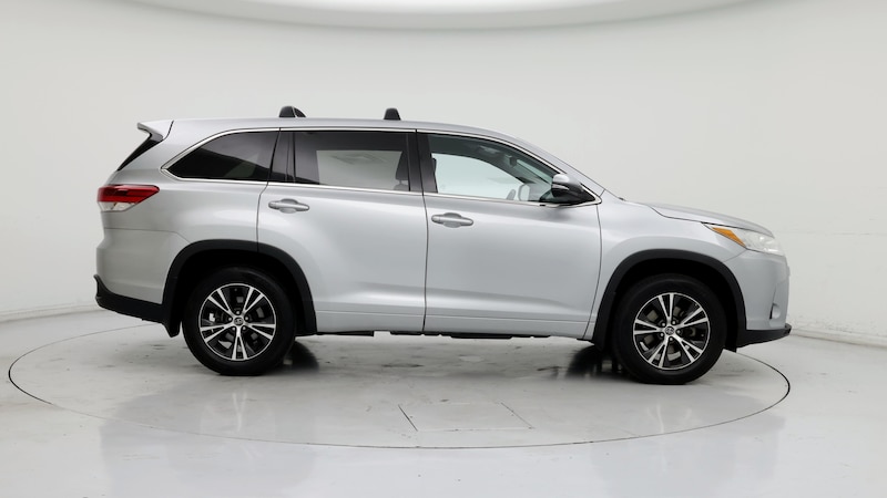 2018 Toyota Highlander LE 7